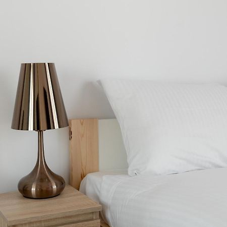 Wola Chic Studios Варшава Номер фото